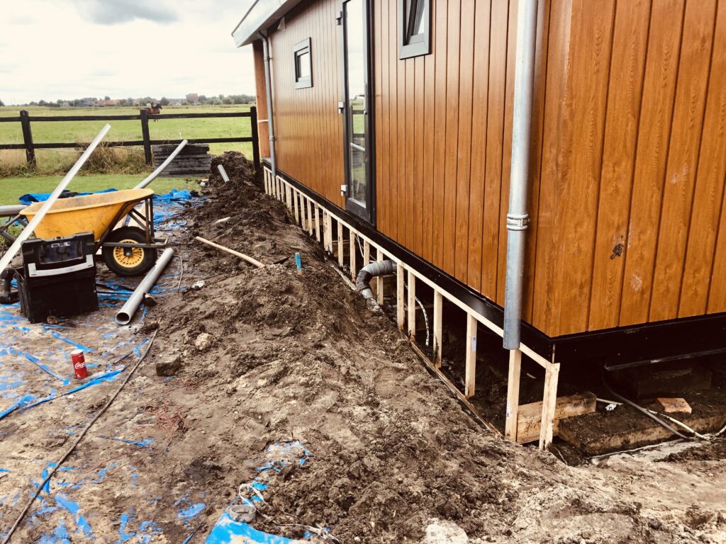 Afwerking tuinhuis chalet SEIBO bouw en onderhoud